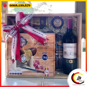 SET QUÀ TẶNG TẾT CURADO 5 (MS EC03) (lợn trắng)